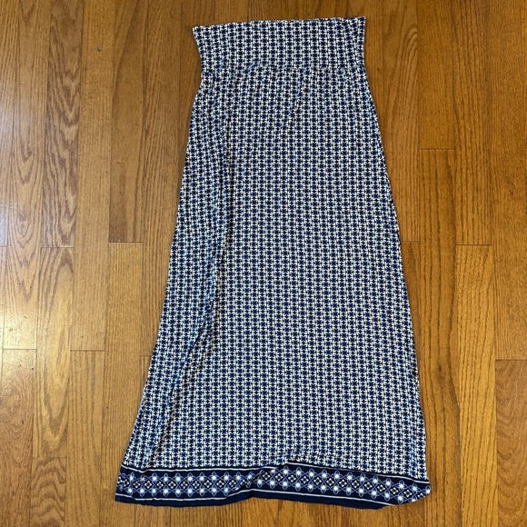 Max Studio Navy and White Skirt Women’s Size M - Picture 2 of 5